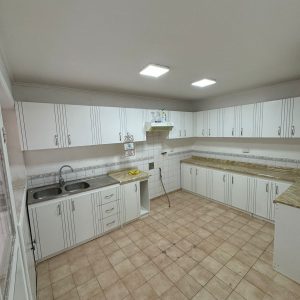 Arriendo parcela con casa, piscina y quincho para uso habitacional o comercial – Champa, Paine full