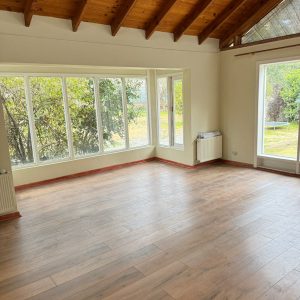 Arriendo parcela con casa, piscina y quincho para uso habitacional o comercial – Champa, Paine full