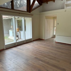 Arriendo parcela con casa, piscina y quincho para uso habitacional o comercial – Champa, Paine full