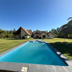 Exclusiva Propiedad en Condominio de alto Nivel – Calera de Tango full